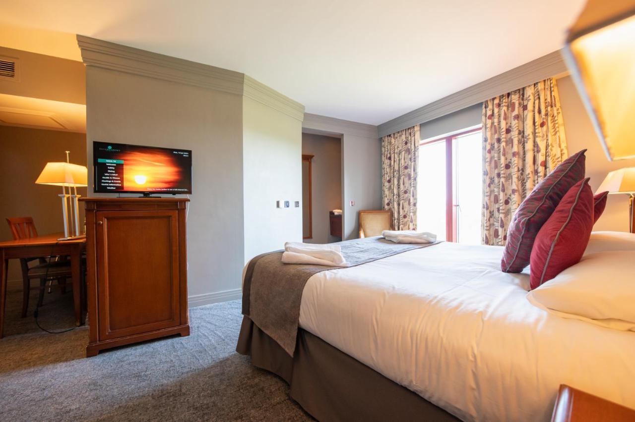 Bryn Meadows Golf, Hotel & Spa Blackwood  Exterior foto